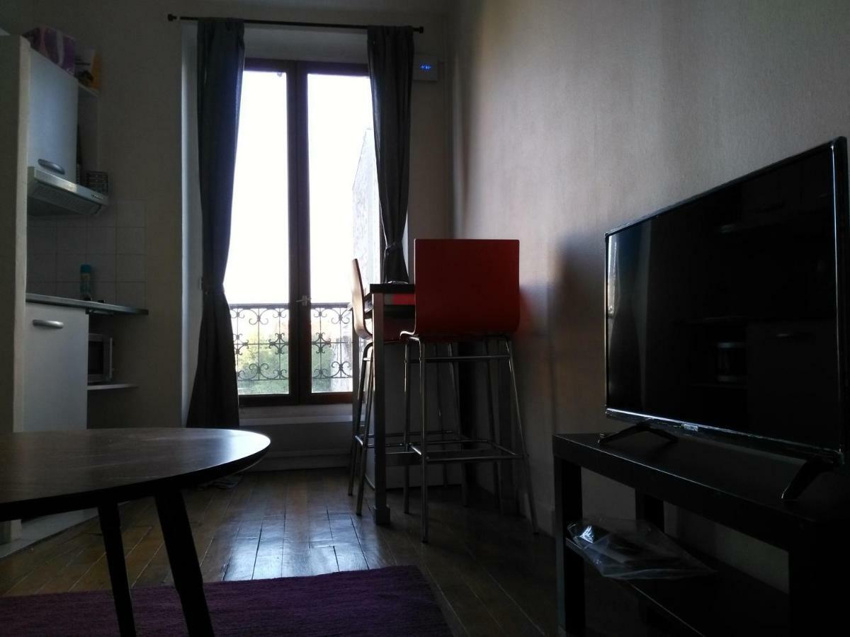 Charming Parisian Studio! Ivry-sur-Seine Eksteriør billede